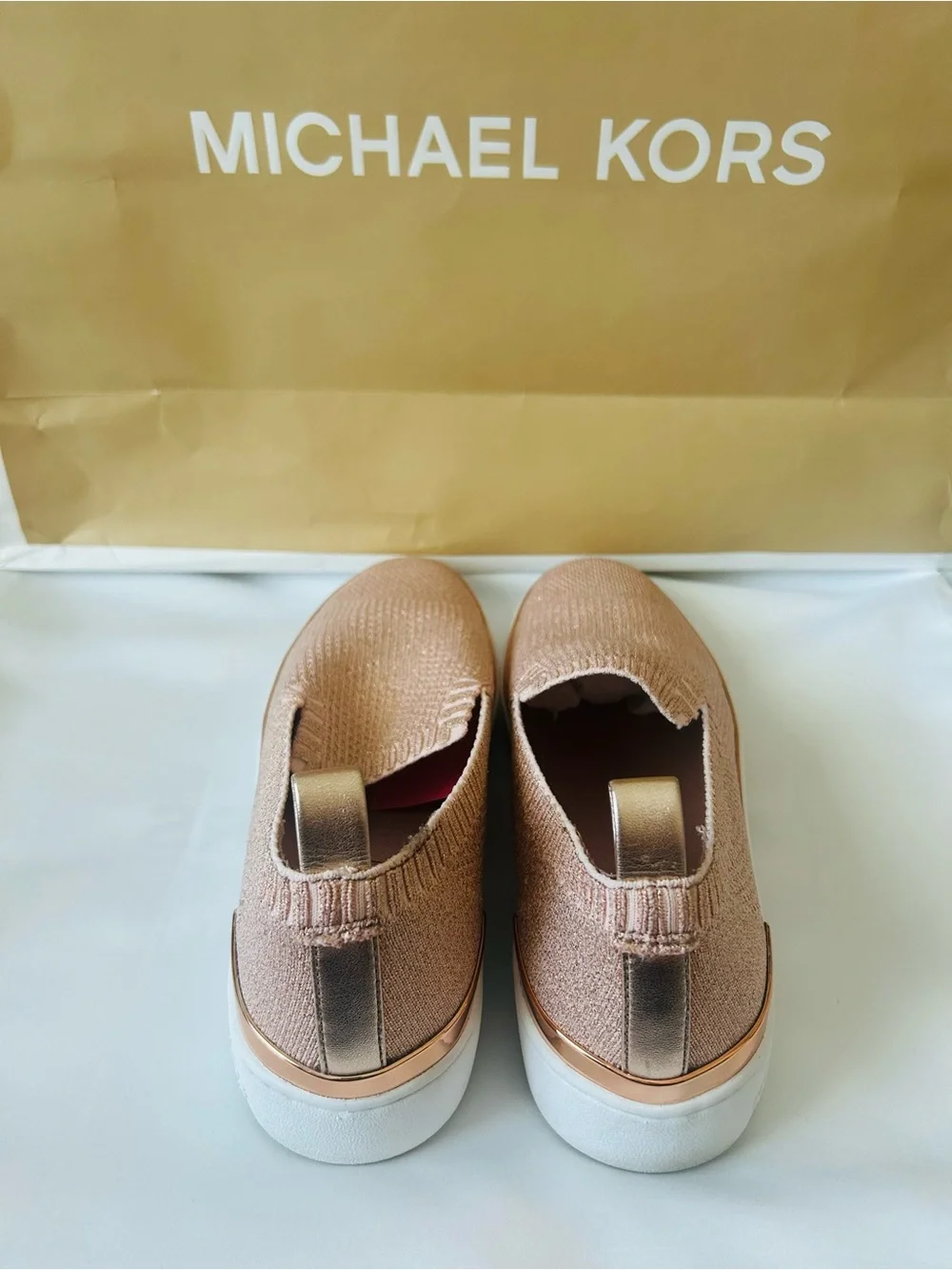 🌹💛Michael Kors🌹💛Slip-On Knit Sneakers in Blush Pink💓& Rosegold 🌹💛 Trim (EUC)